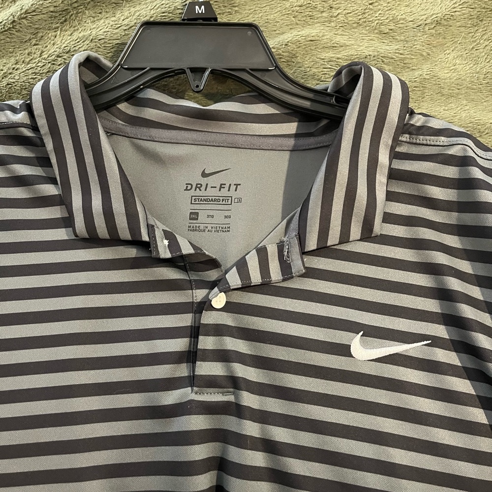 Nike Men's Gray and Dark Gray Striped Dri-FIT Polo